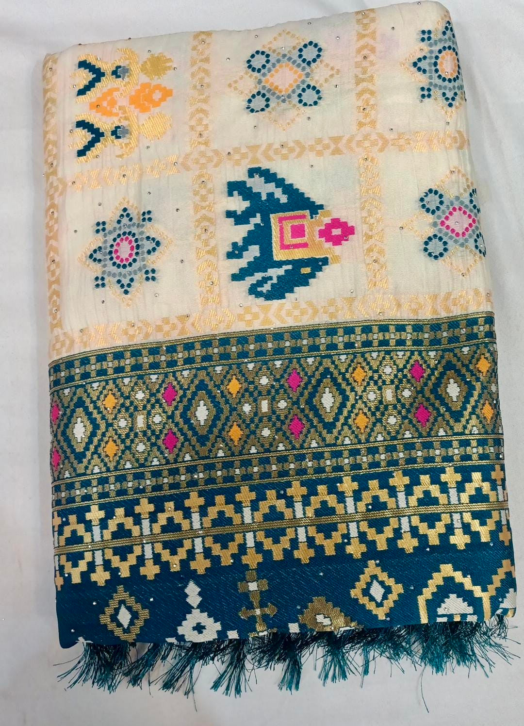 Silk blend saree